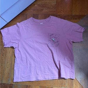 Uniqlo UT Peanuts Size M Pink Tee